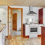 Ambrosius - 75m From The Sea By Interhome